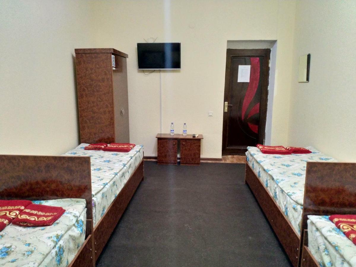 Hostel Mukarram Bukhara Eksteriør bilde