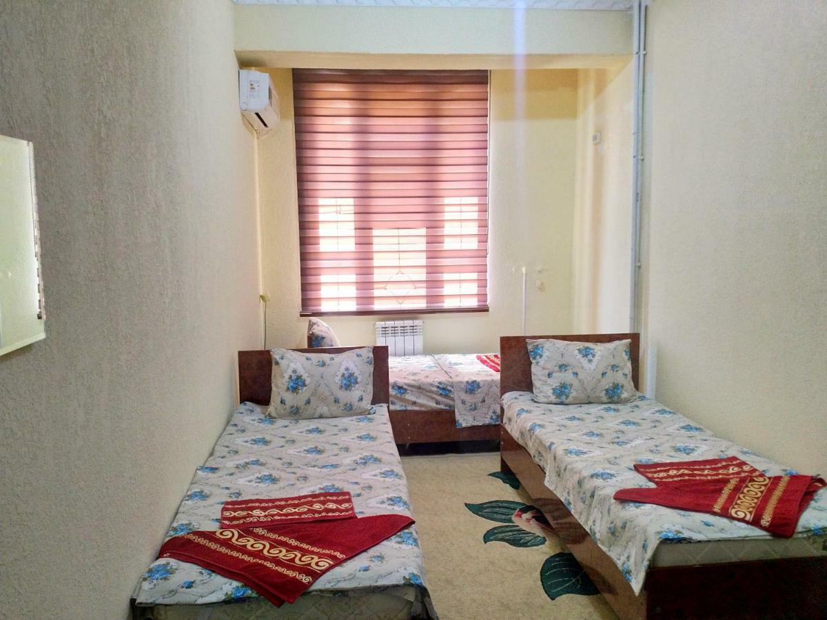 Hostel Mukarram Bukhara Eksteriør bilde